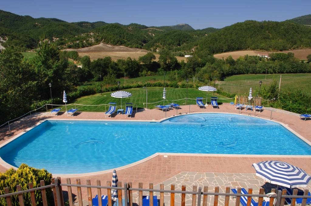 Agriturismo Ca Serrantonio Villa Urbania Exteriör bild