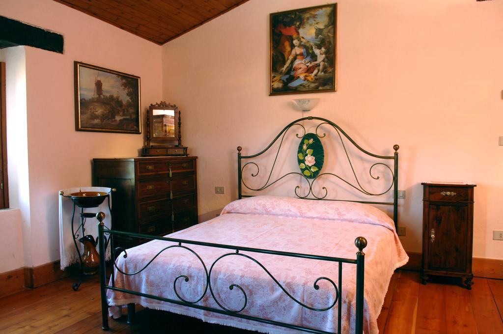 Agriturismo Ca Serrantonio Villa Urbania Exteriör bild